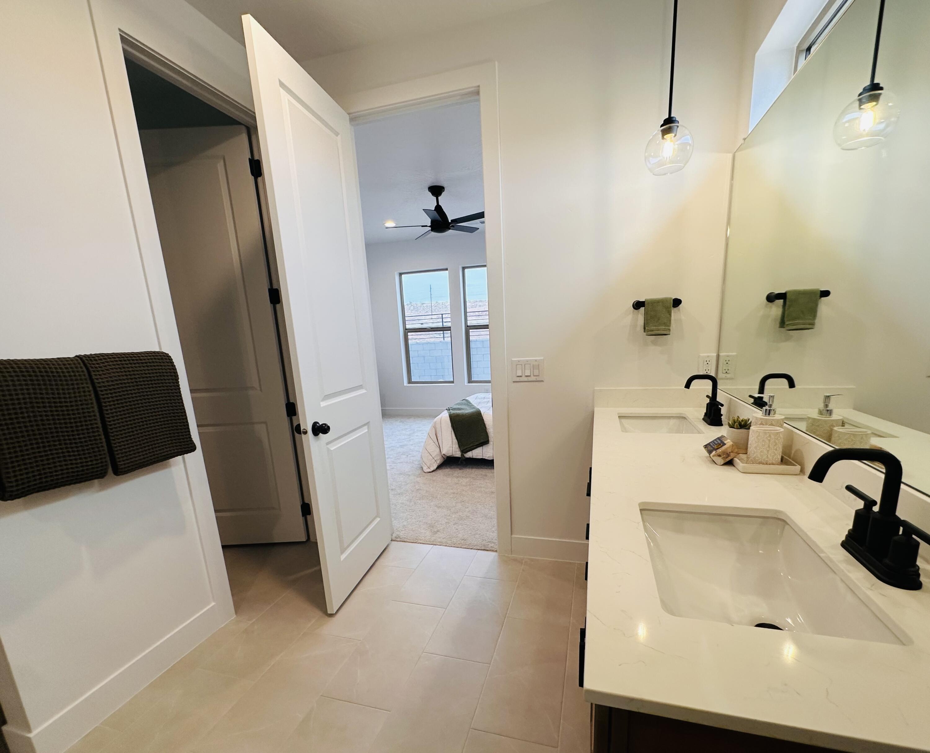 ROSALIA RIDGE AT DIVARIO - Residential