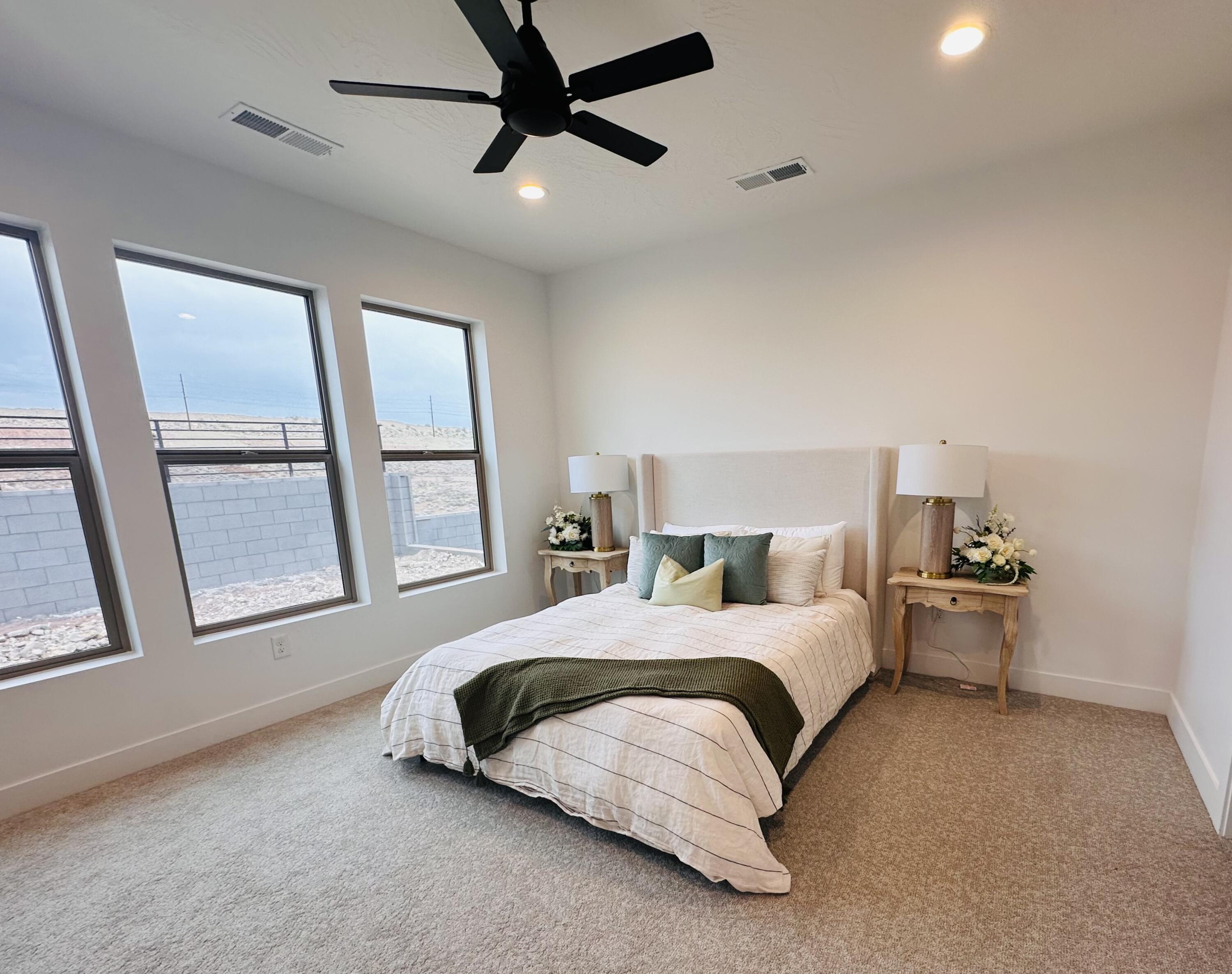 ROSALIA RIDGE AT DIVARIO - Residential