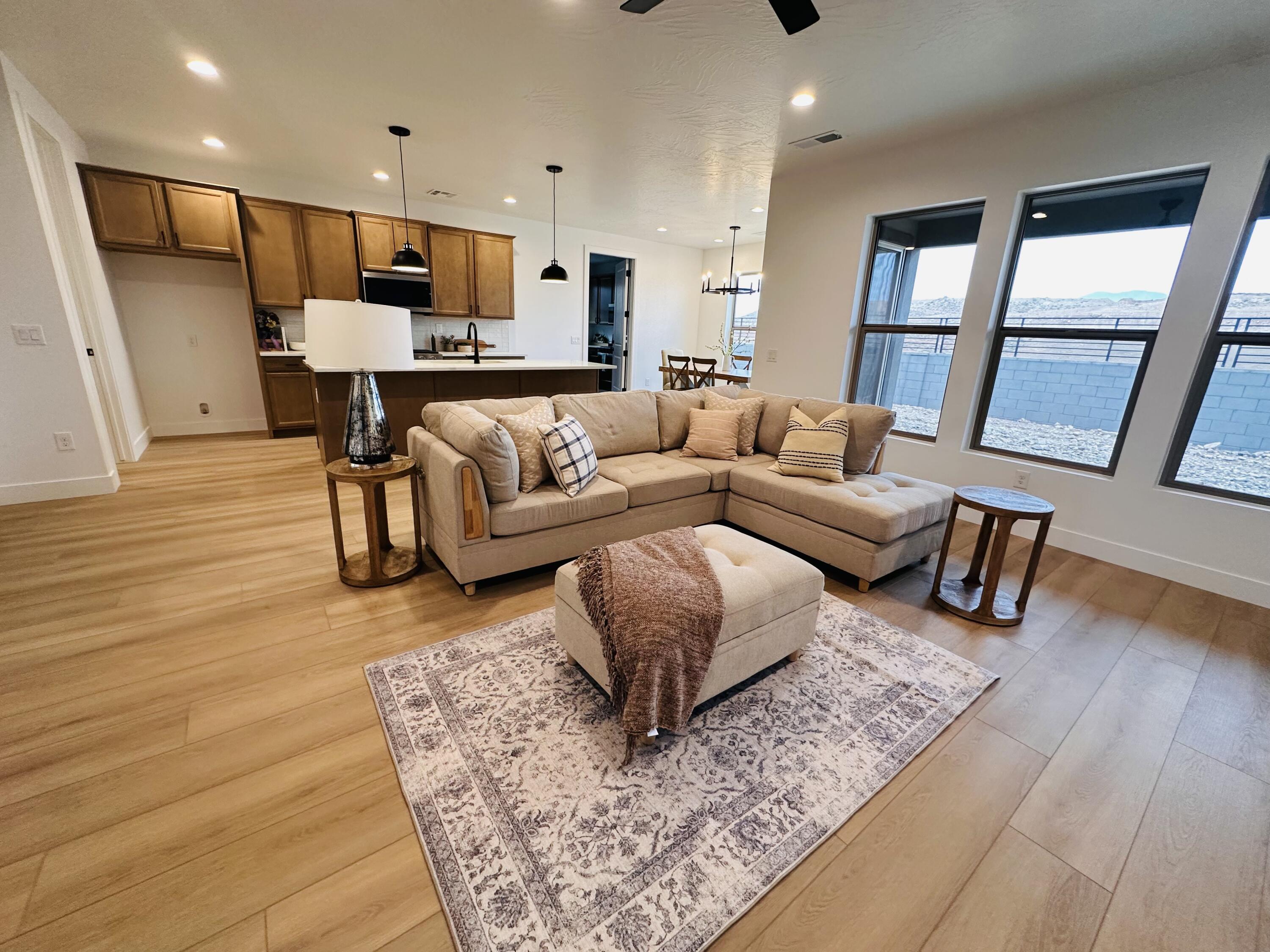 ROSALIA RIDGE AT DIVARIO - Residential