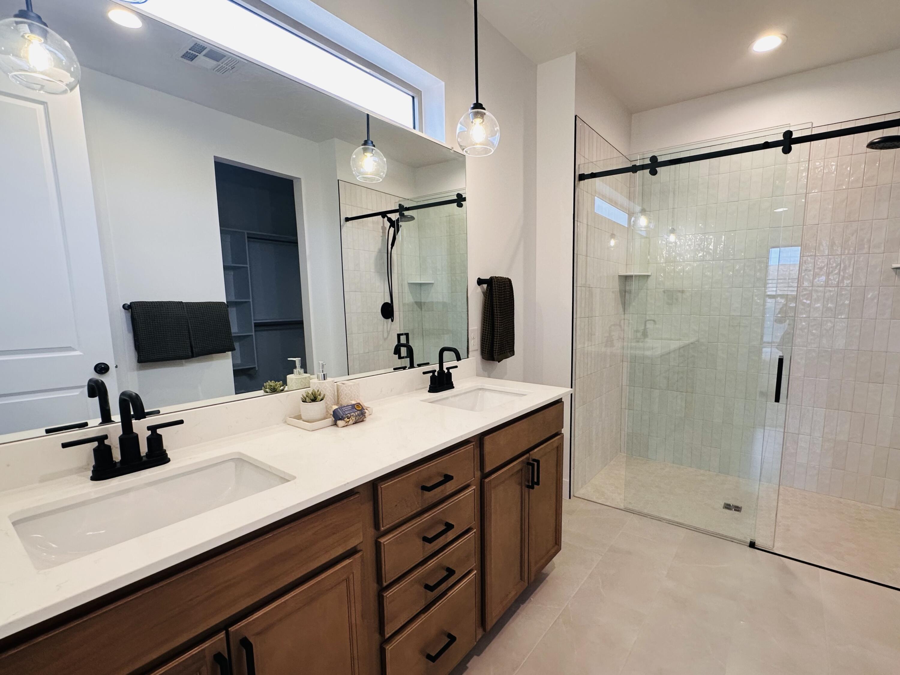 ROSALIA RIDGE AT DIVARIO - Residential