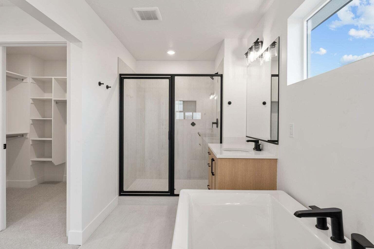 LEGACY AT SAND HOLLOW - Residential