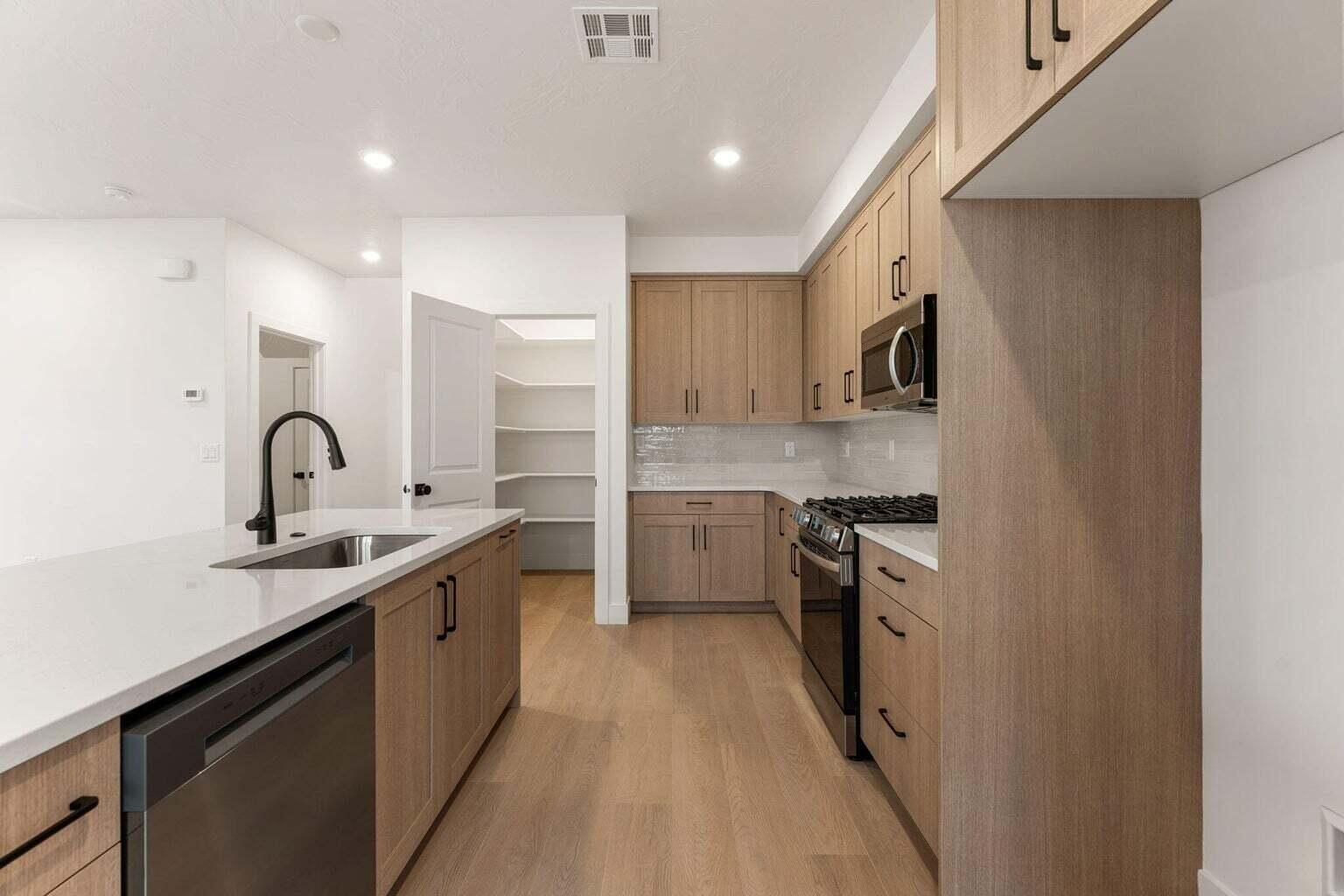 LEGACY AT SAND HOLLOW - Residential