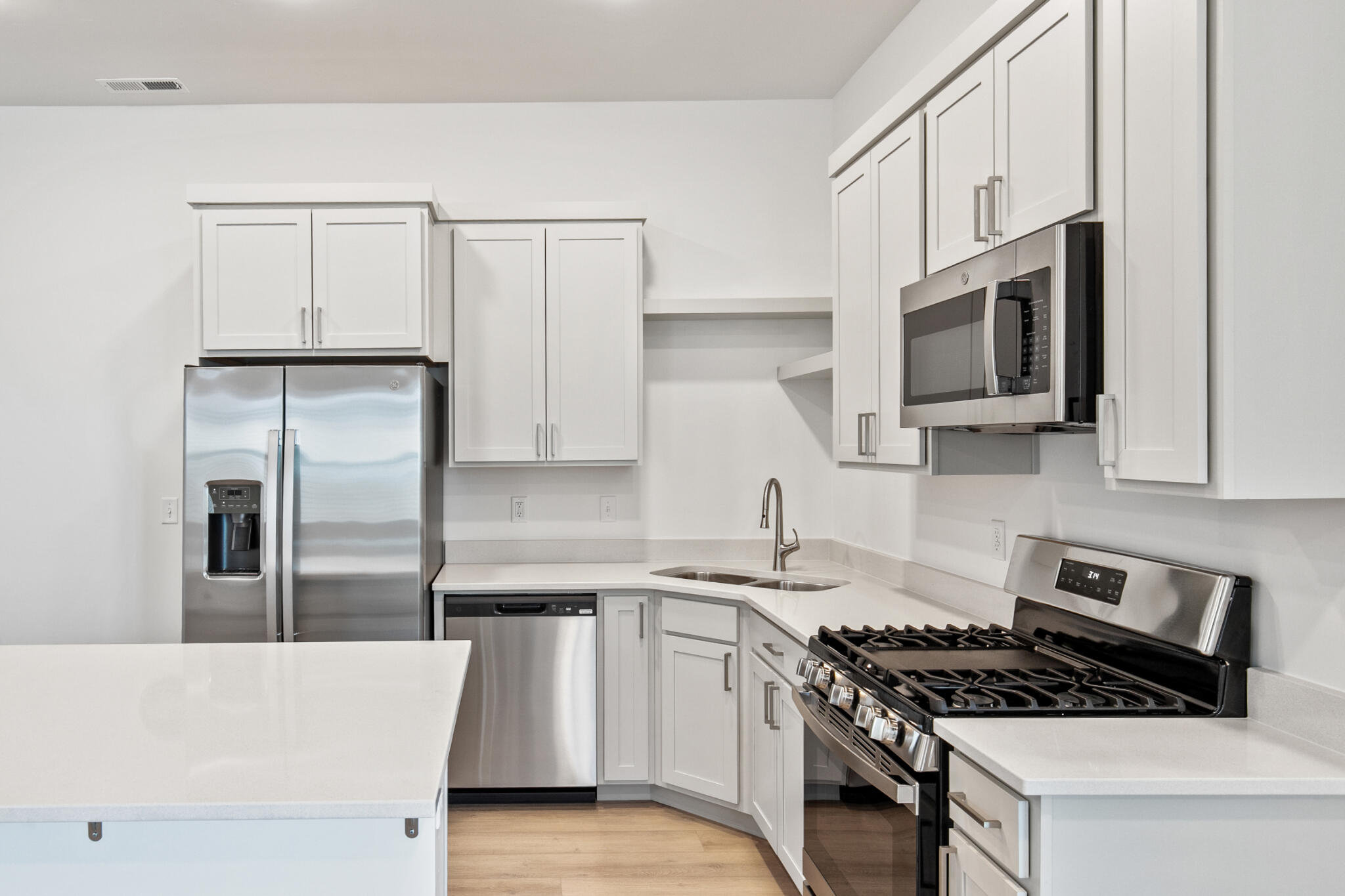 SKY VIEW ESTATES - Residential