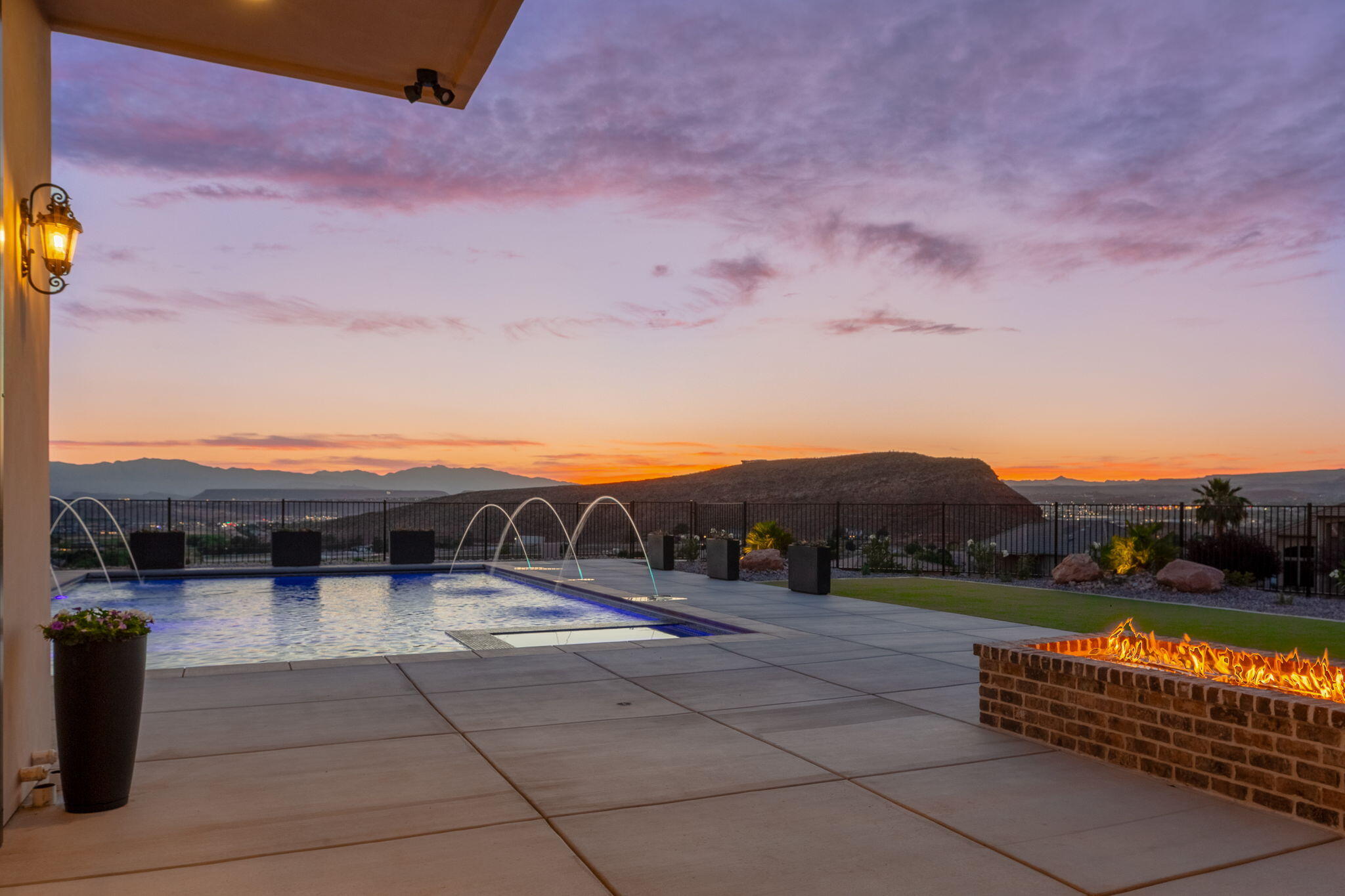 CHAPARRAL HEIGHTS - Residential