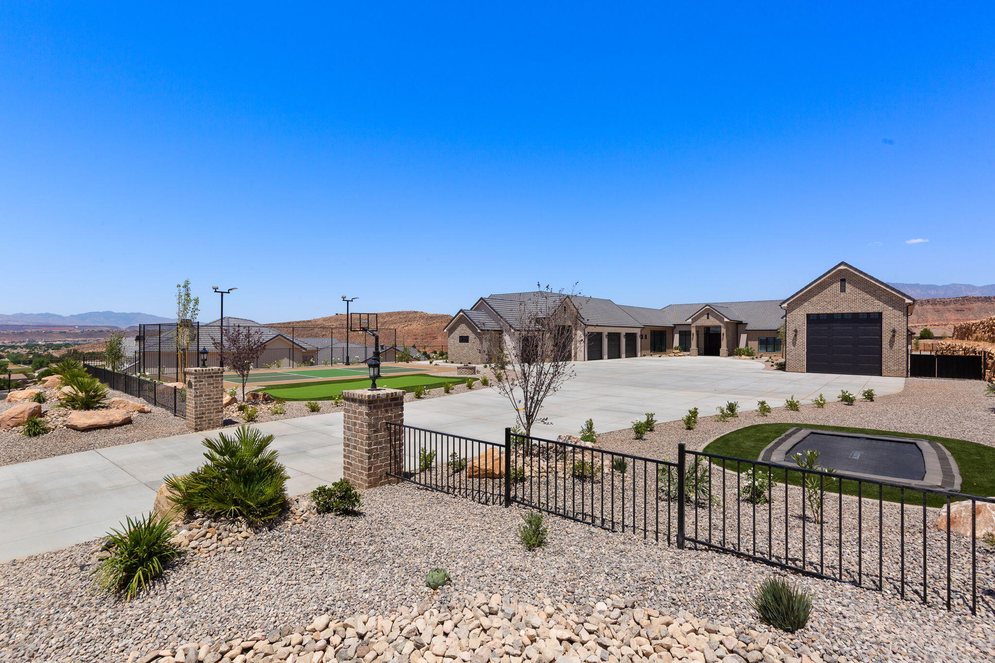 CHAPARRAL HEIGHTS - Residential
