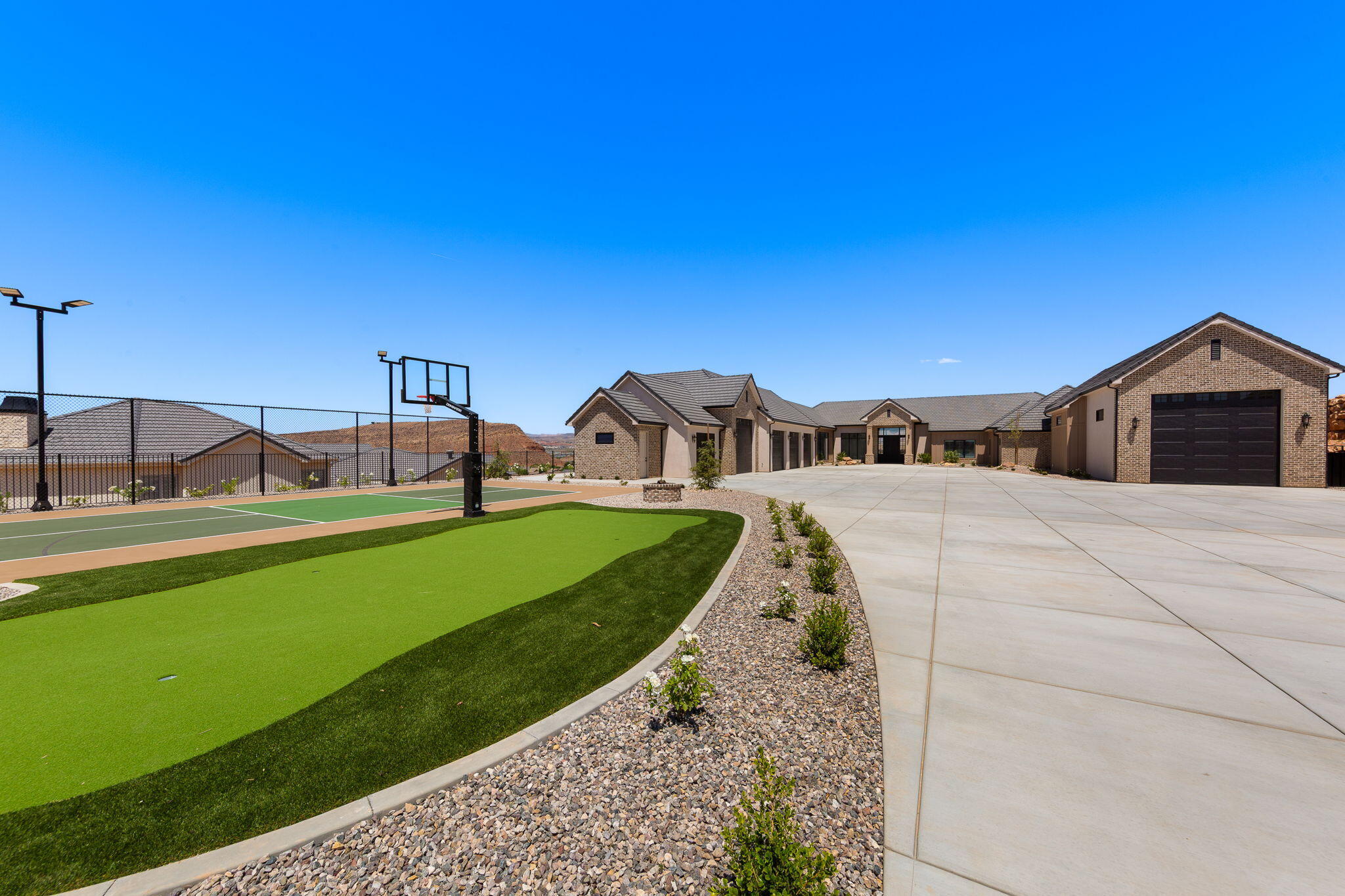 CHAPARRAL HEIGHTS - Residential