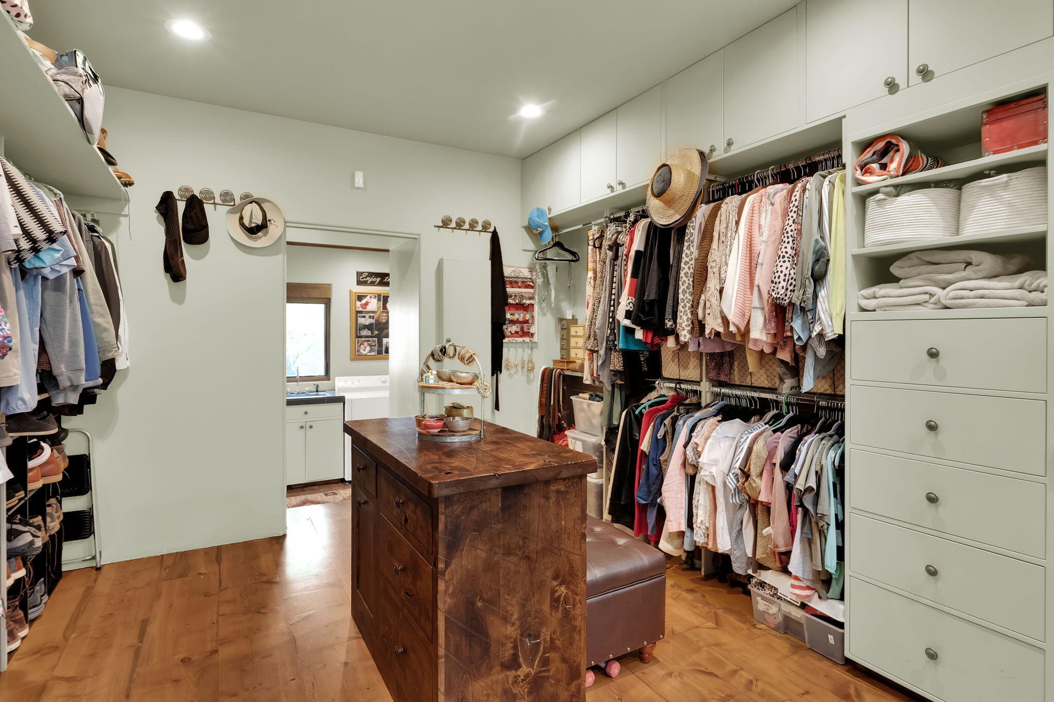 SHONTO POINT - Residential