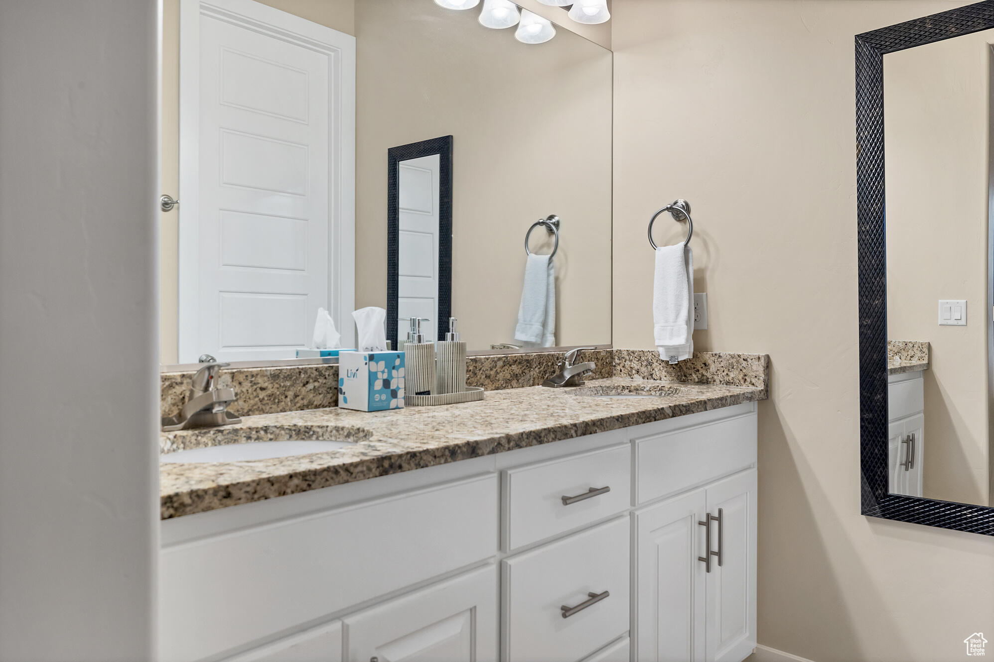 ST GEORGE TOWNSITE - Residential