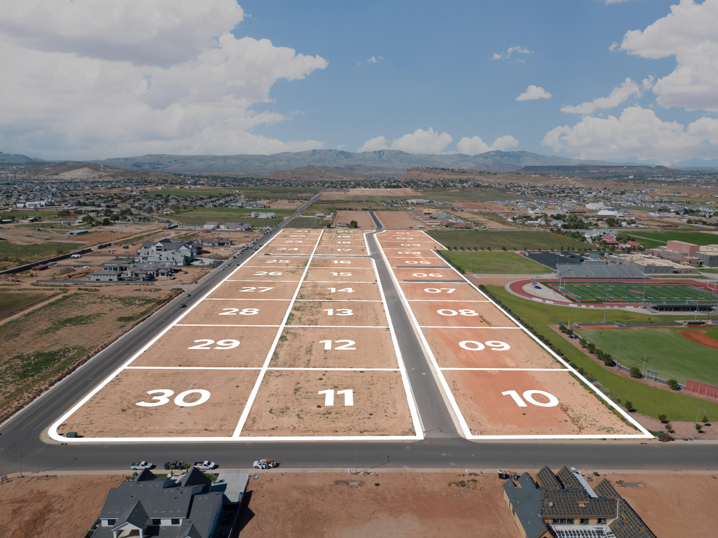 WOODHAVEN EST - Land