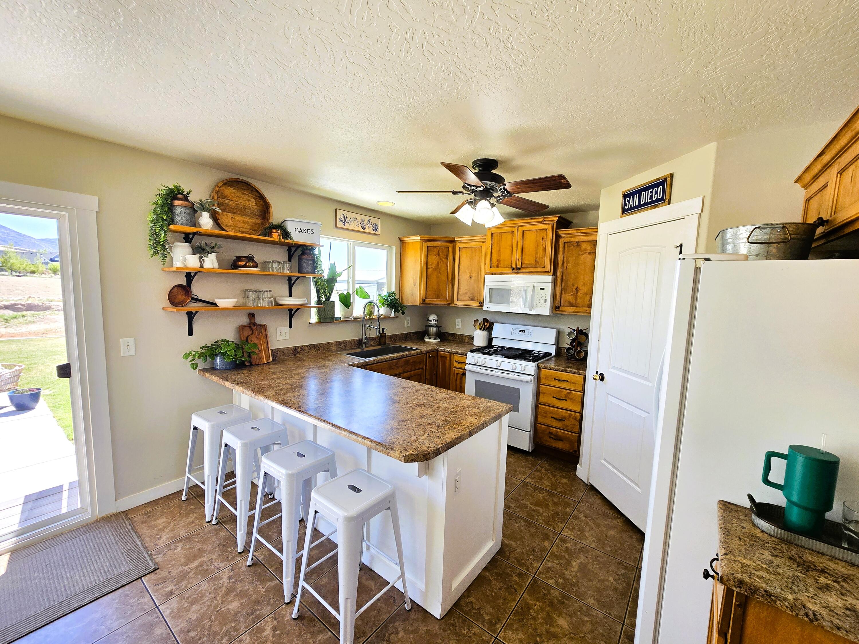 NICHOLS LANDING - Residential