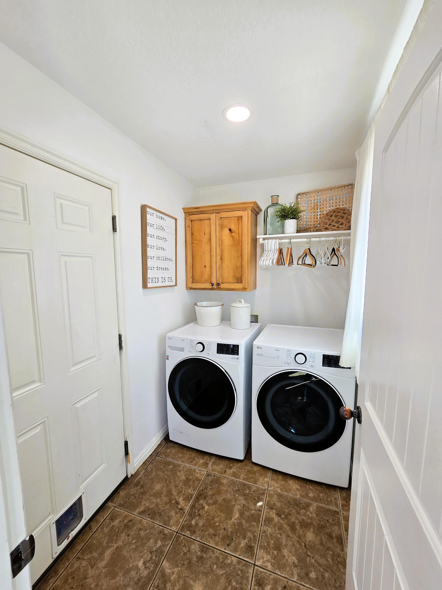 NICHOLS LANDING - Residential