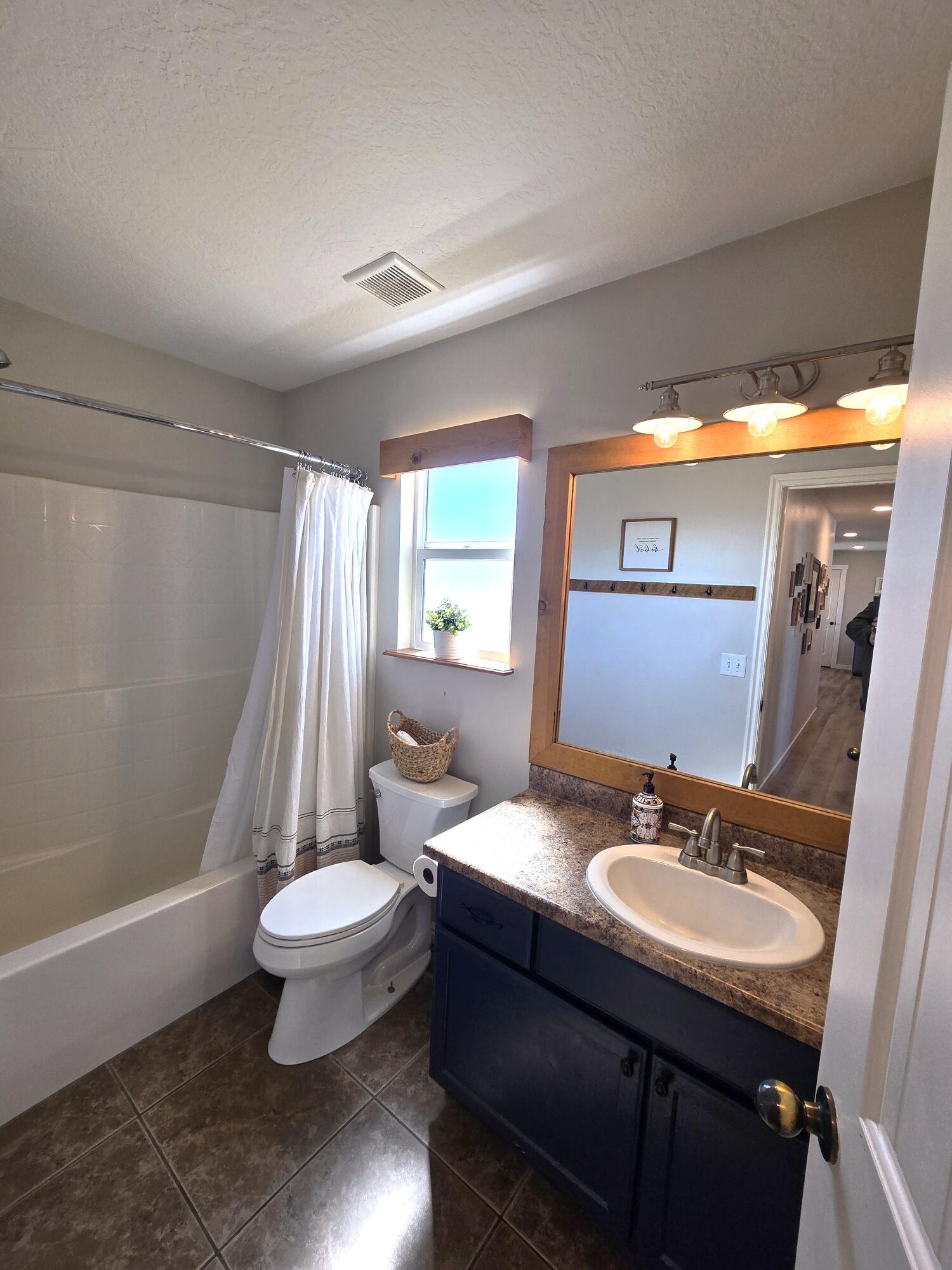 NICHOLS LANDING - Residential