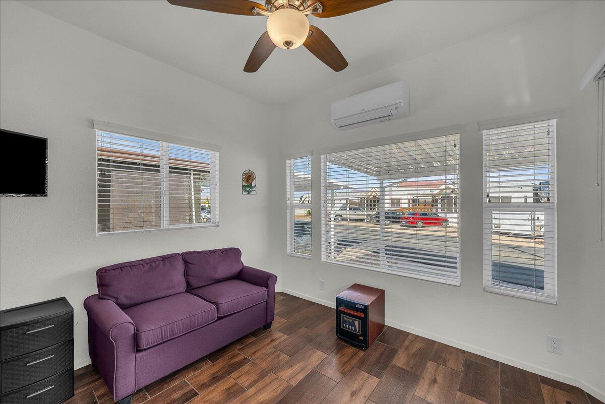 DIXIE DOWNS RV RESORT - Residential