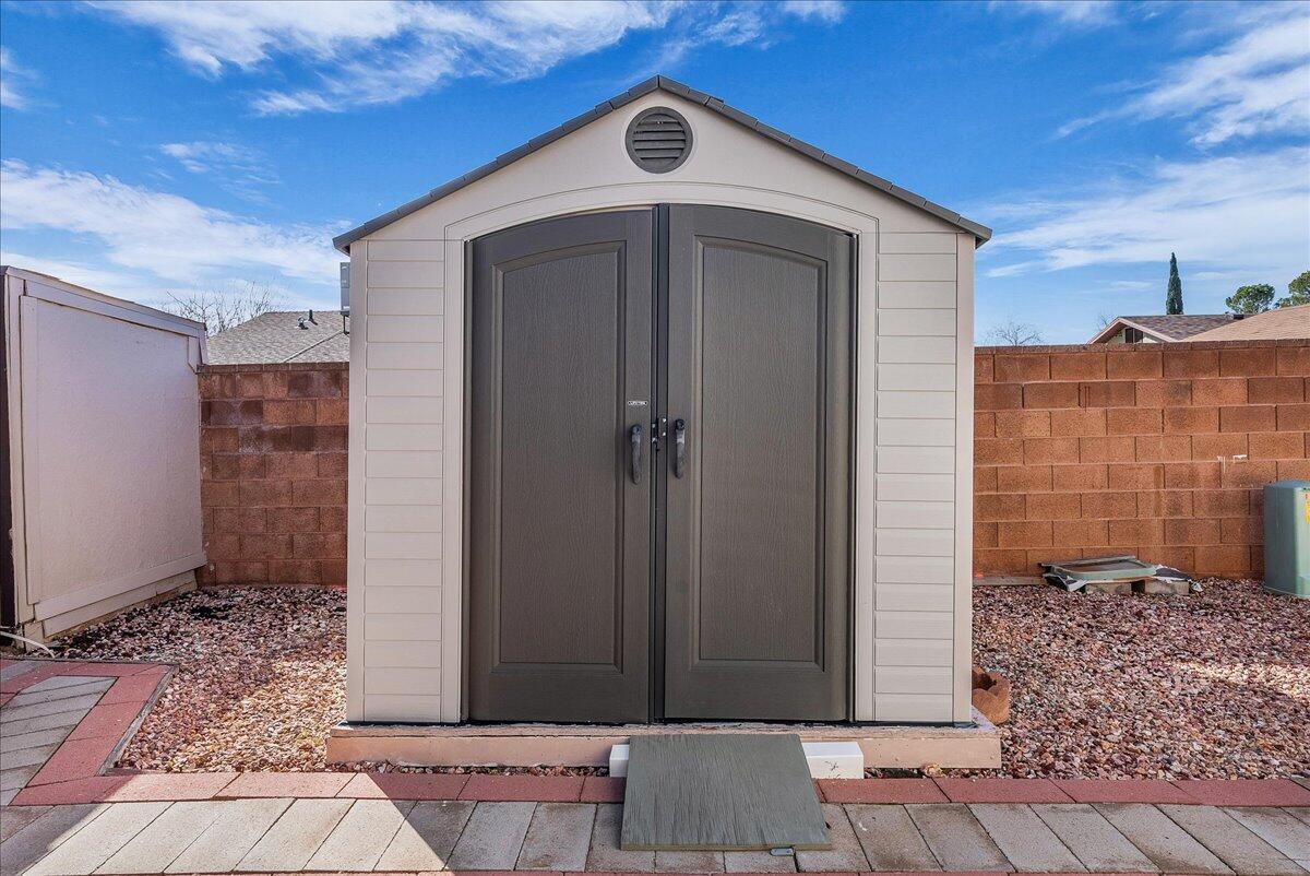 DIXIE DOWNS RV RESORT - Residential