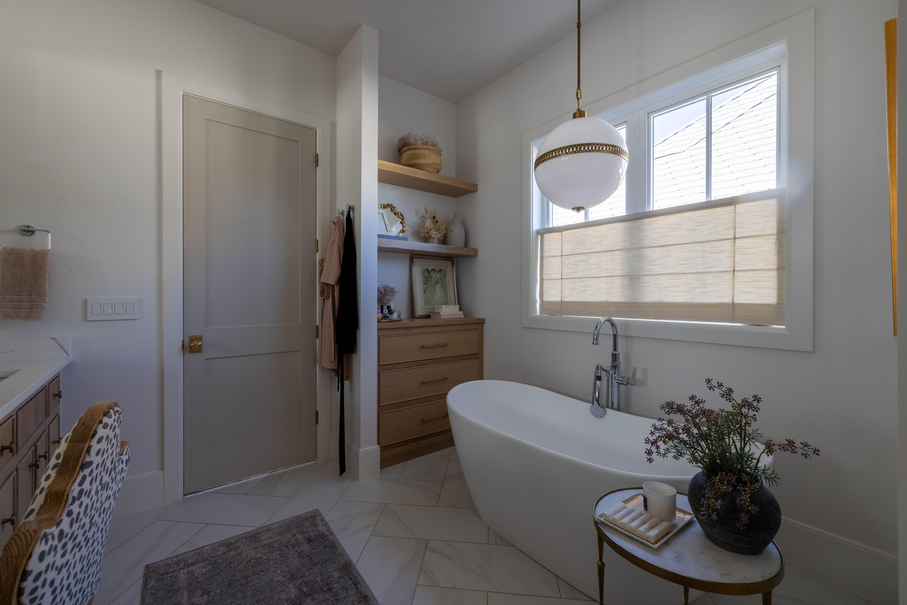 CARRIAGE LANE - Residential