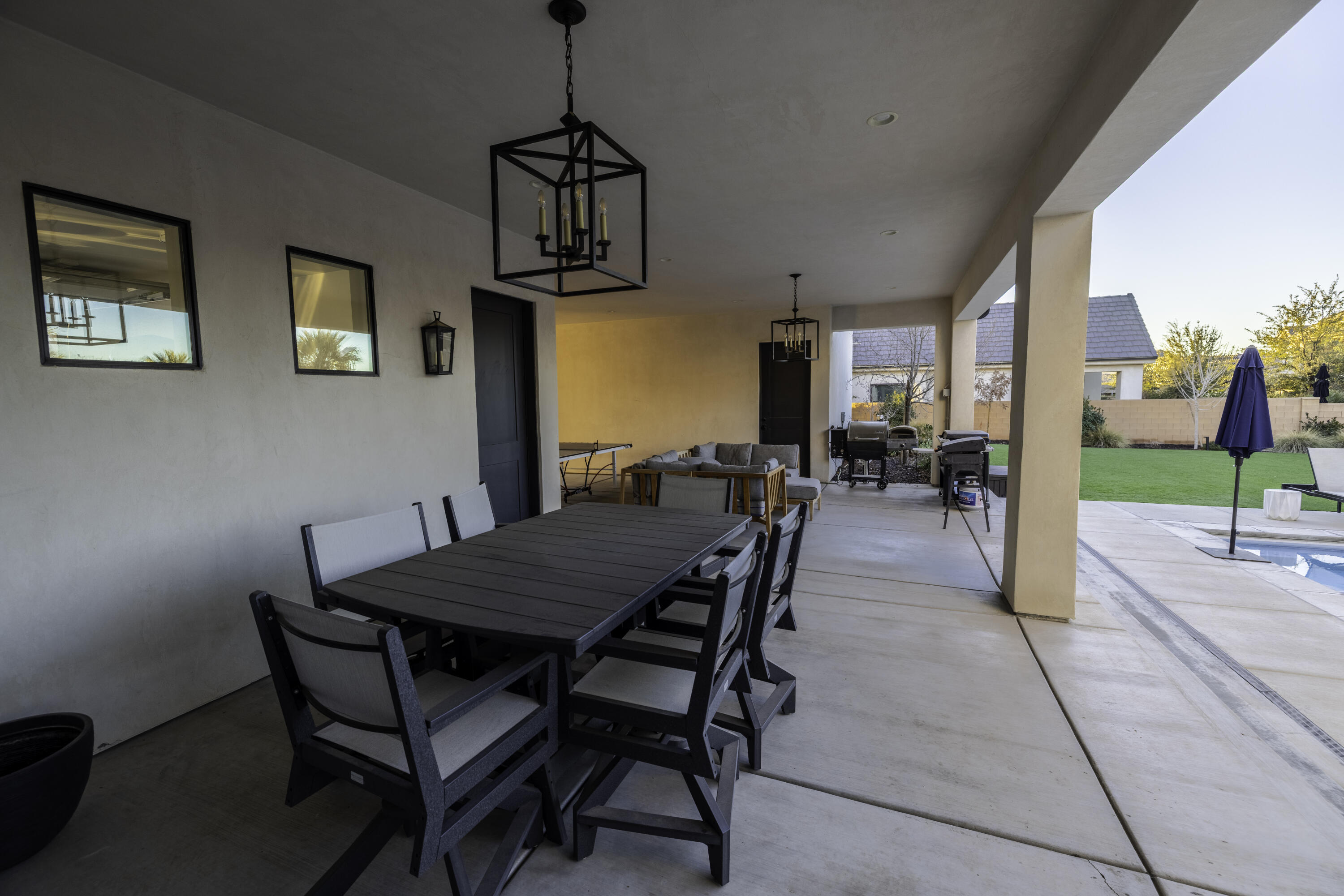 CARRIAGE LANE - Residential