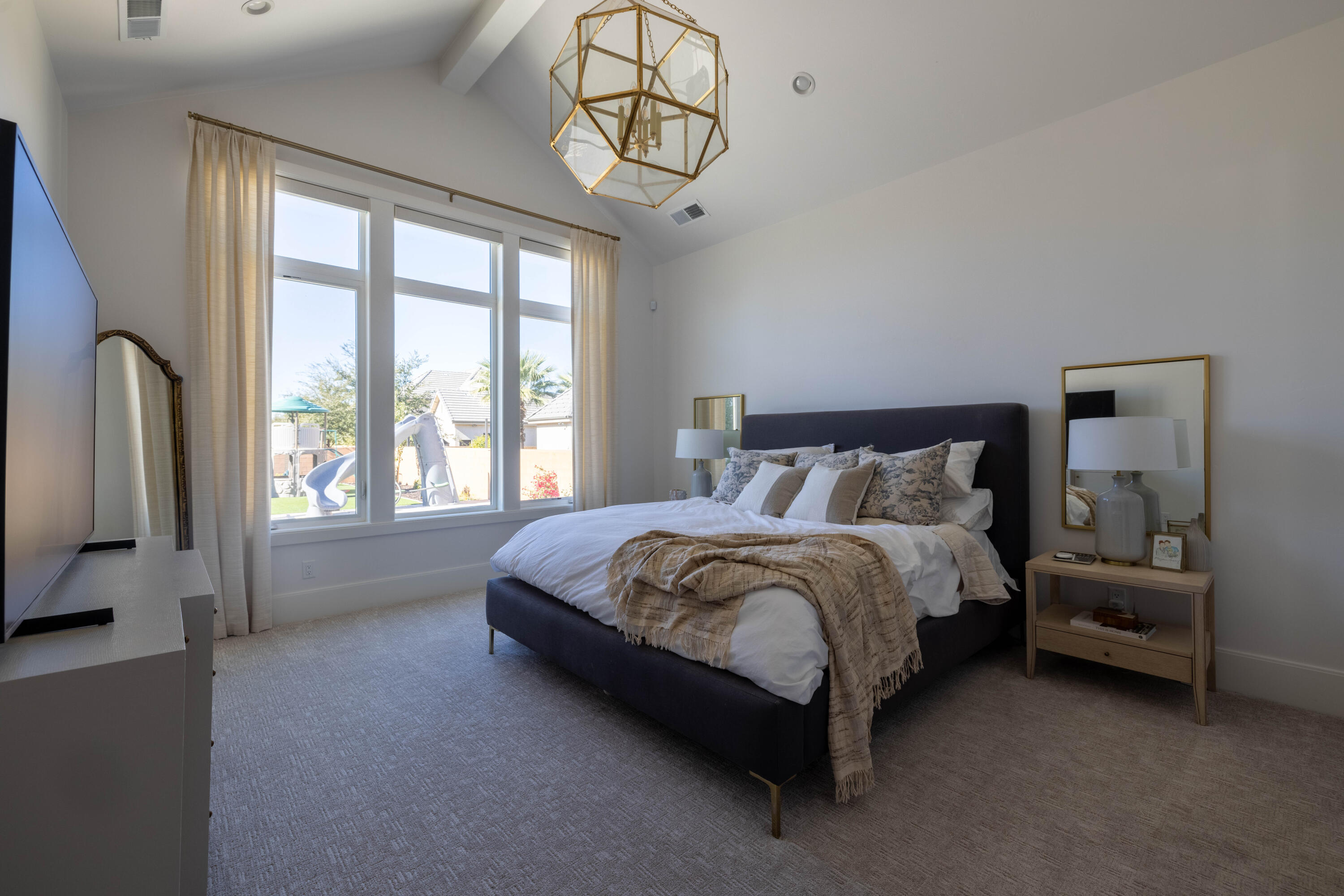 CARRIAGE LANE - Residential