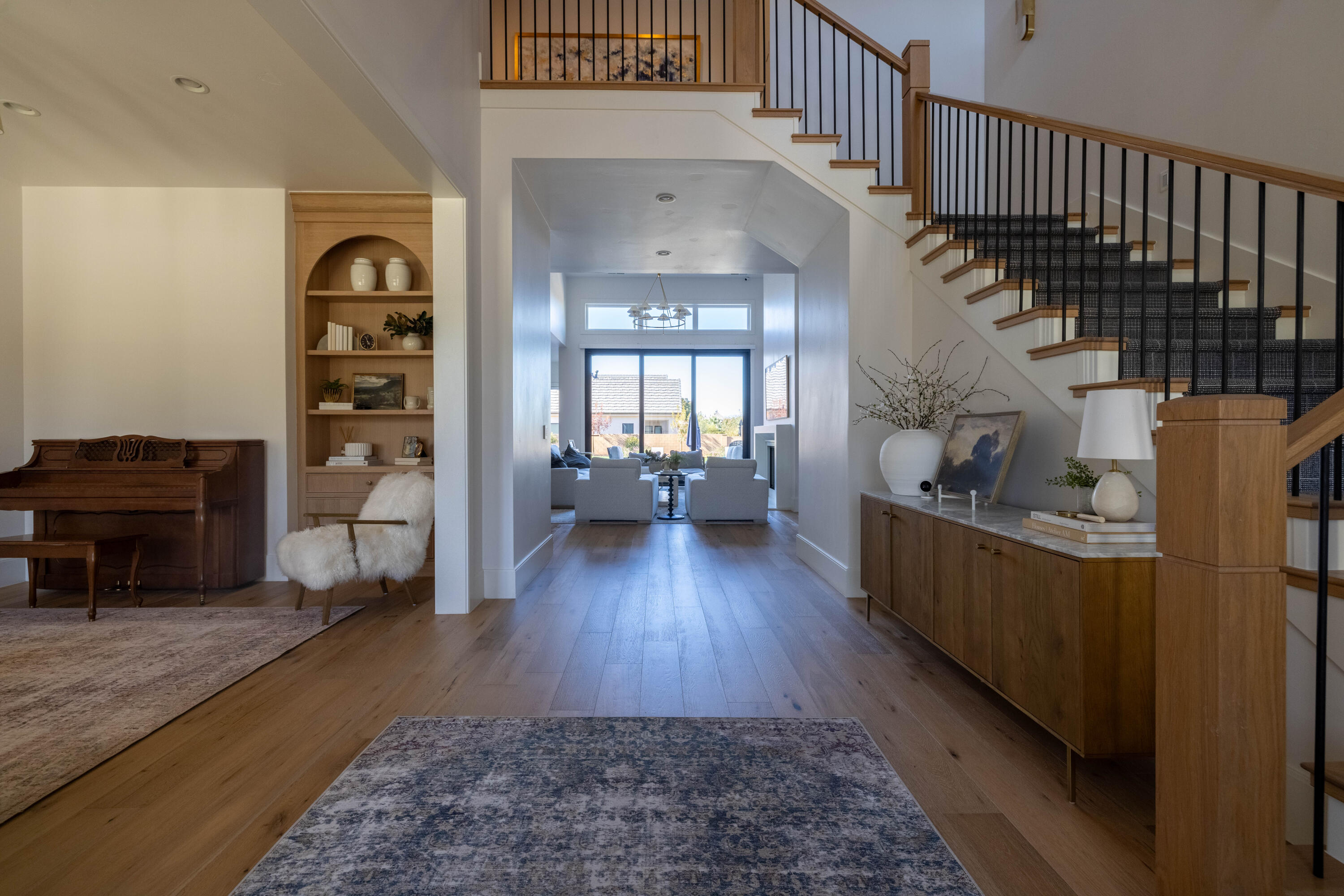 CARRIAGE LANE - Residential