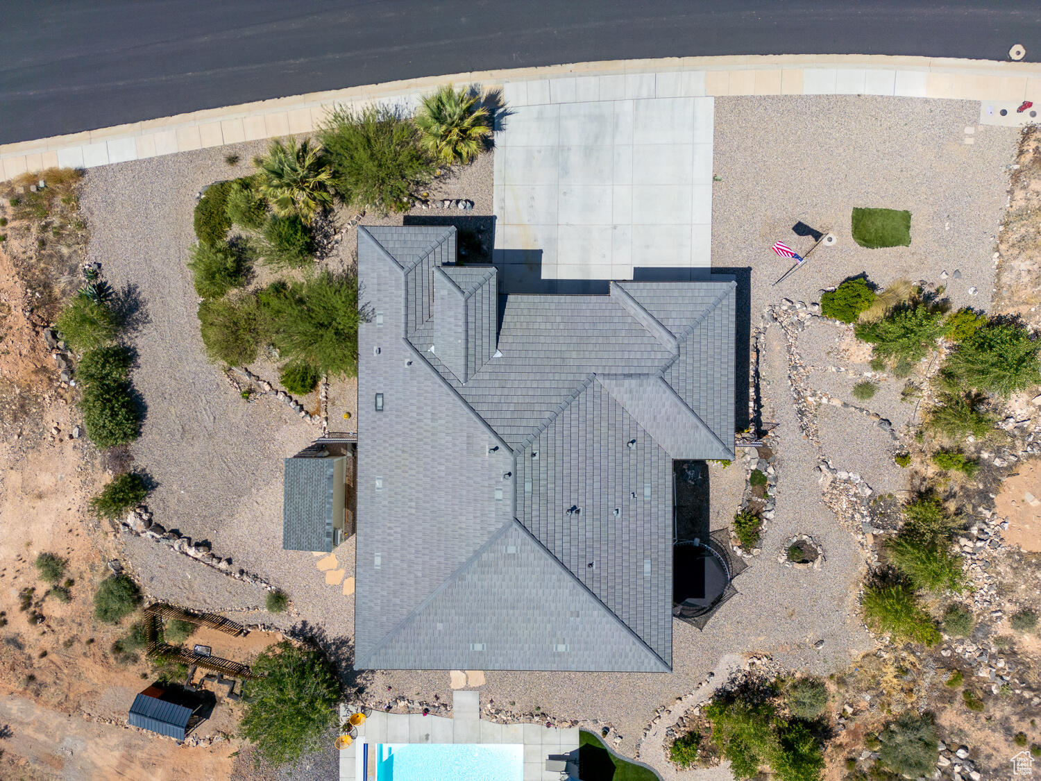 ALMOND HEIGHTS PARK - Residential