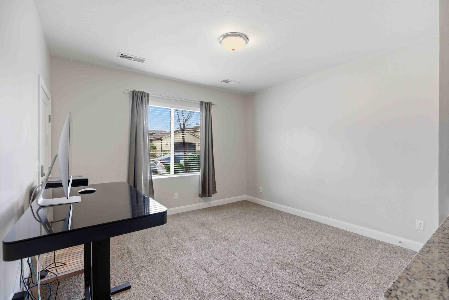 DIXIE SPRINGS - Residential