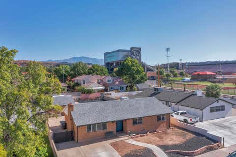 Tiny photo for 683 E 600 S, Saint George, UT 84770 (MLS # 26-274754)