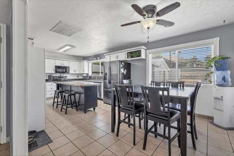 Tiny photo for 683 E 600 S, Saint George, UT 84770 (MLS # 26-274754)