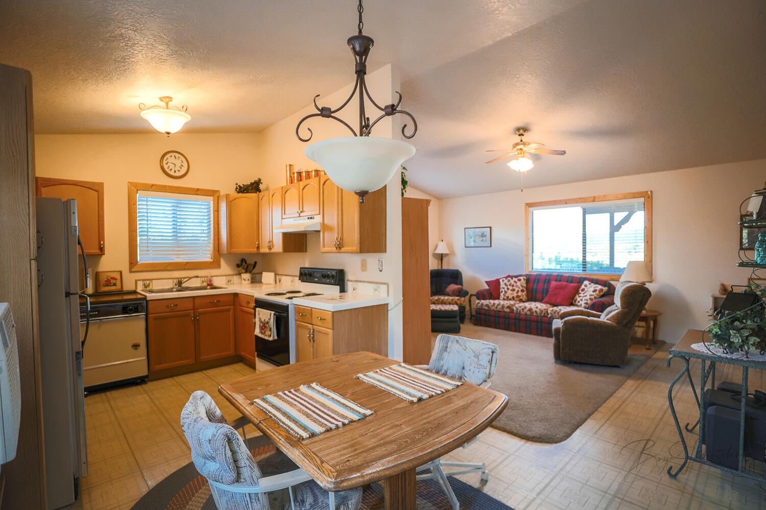 SADDLE HOUSE HOMESTEAD - Residential