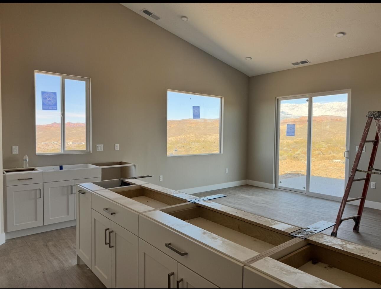 FRONT 9 AT SAND HOLLOW - Residential