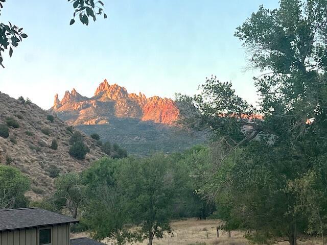 CANYON COTTONWOODS - Residential