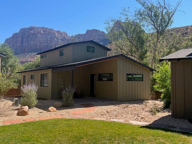 CANYON COTTONWOODS - Residential