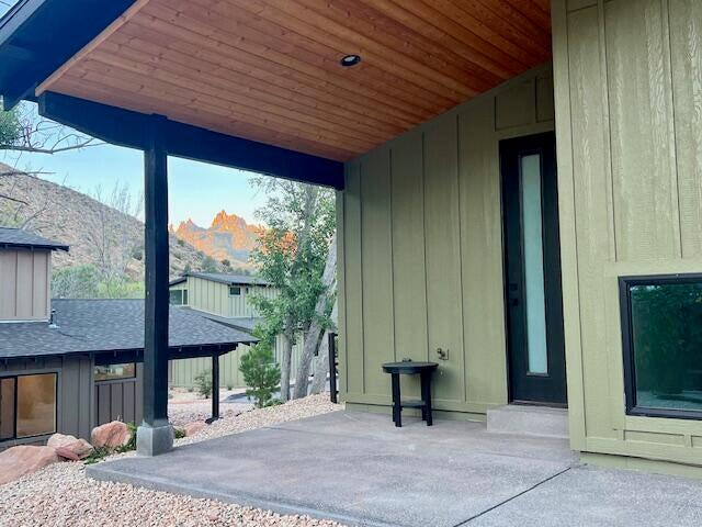 CANYON COTTONWOODS - Residential