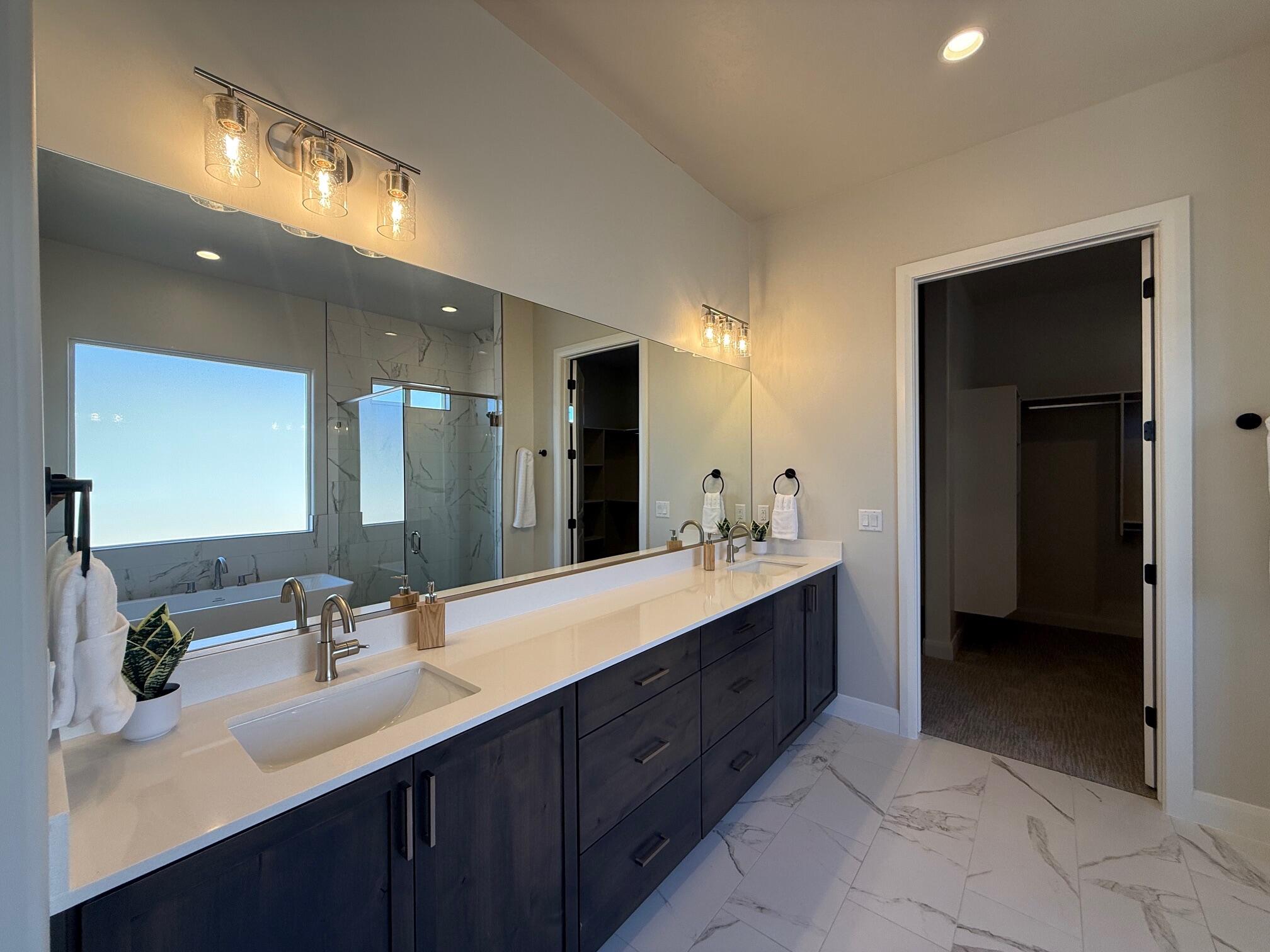 SERENITY ESTATES - Residential