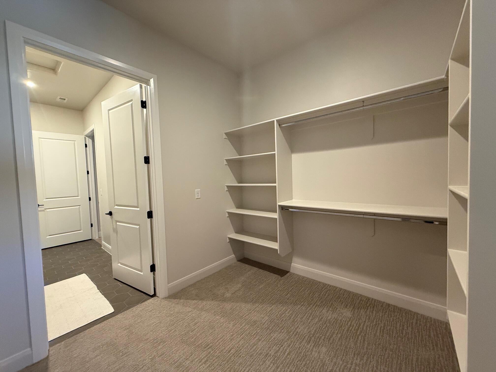 SERENITY ESTATES - Residential