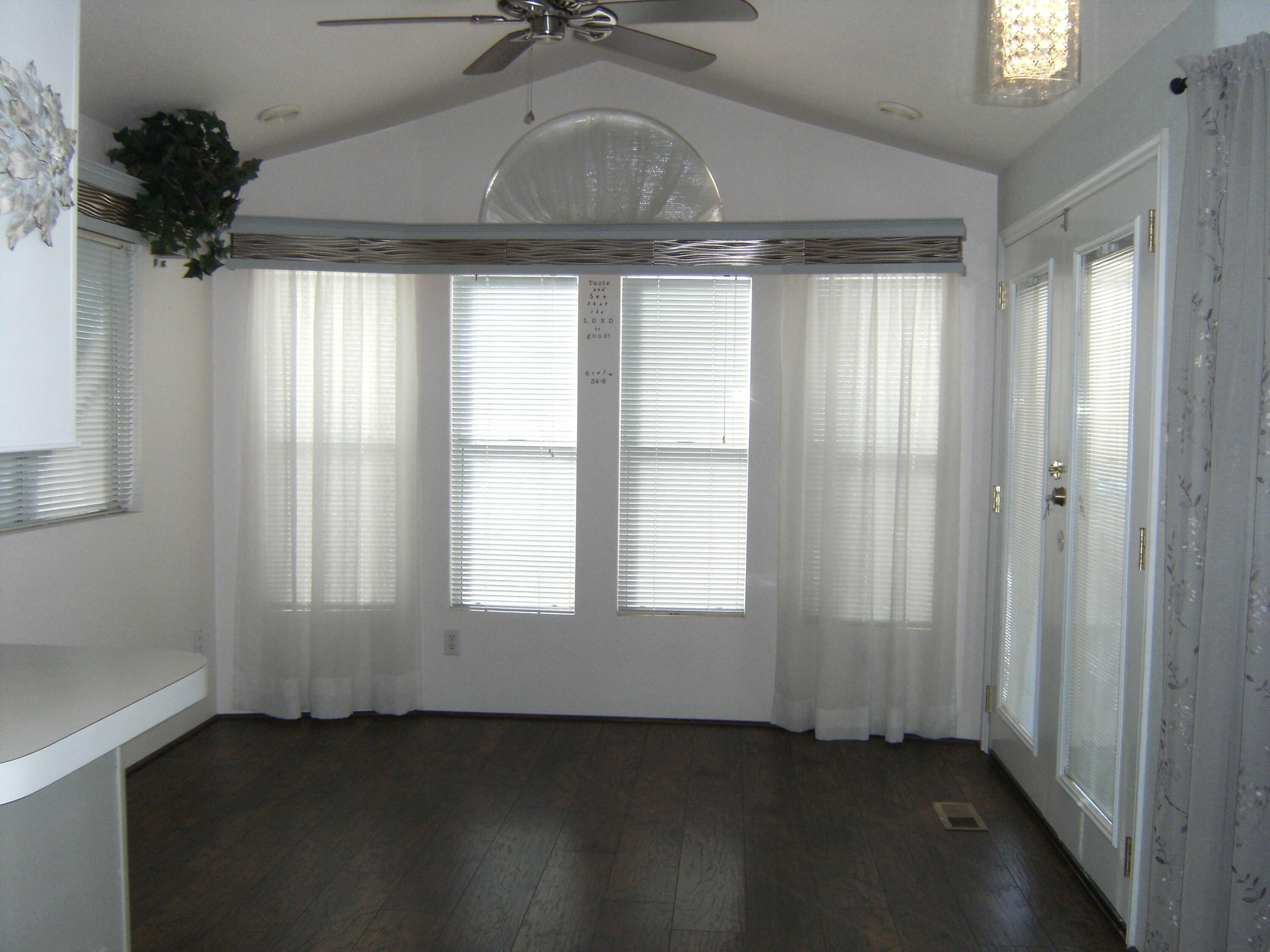 CHEROKEE SPRINGS RV PARK - Residential