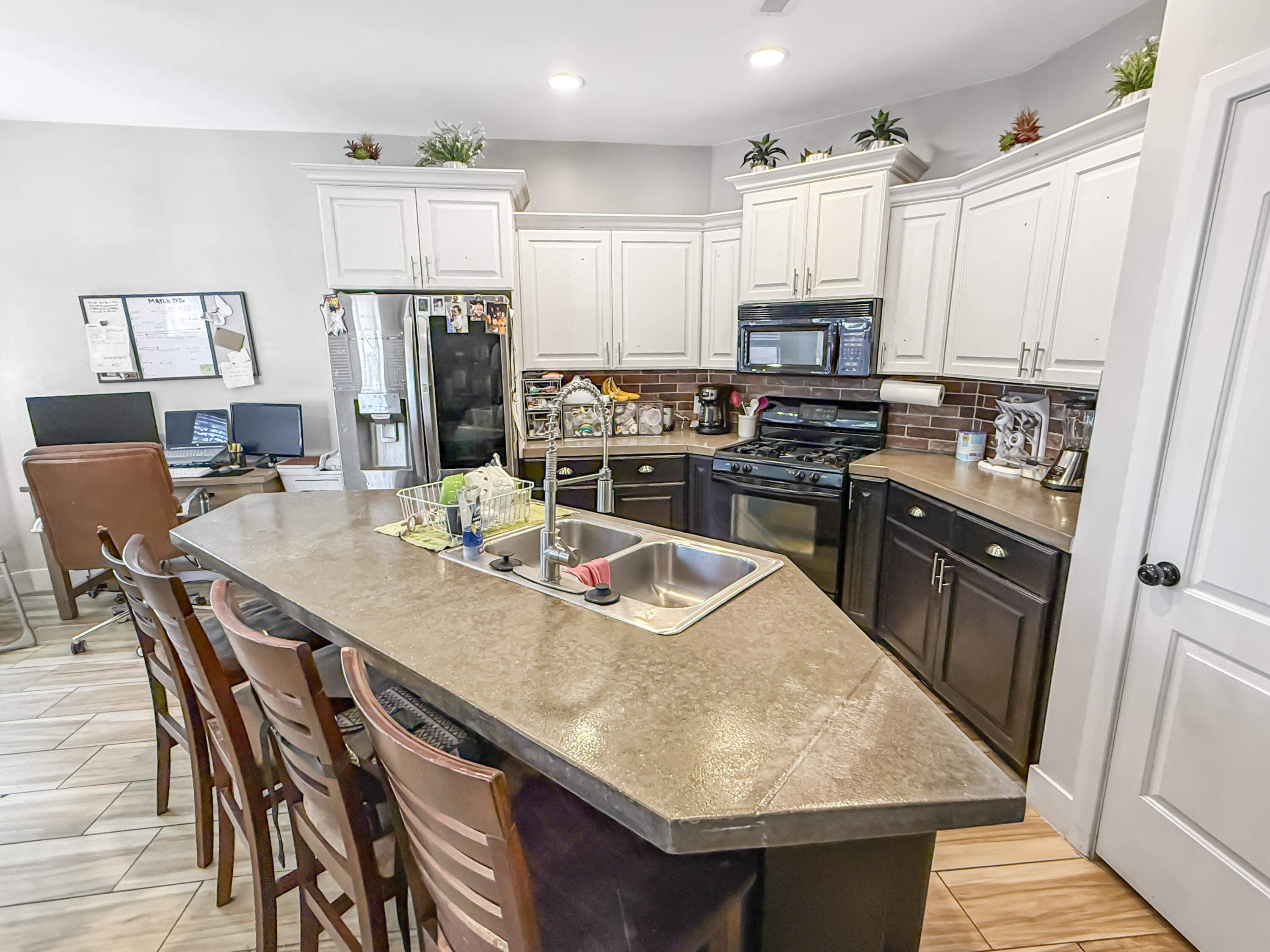 FIELDS - Residential