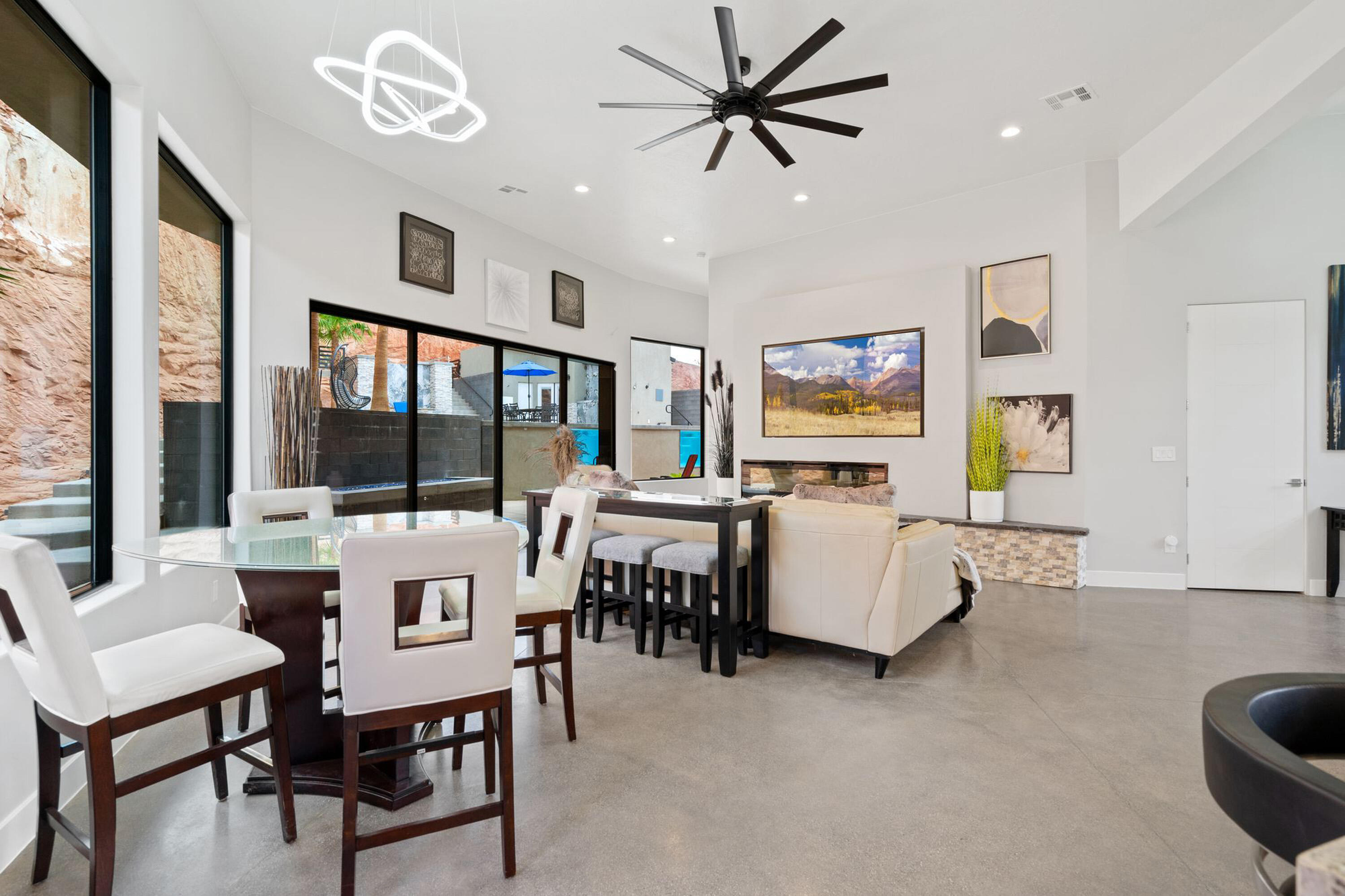 DIXIE SPRINGS - Residential