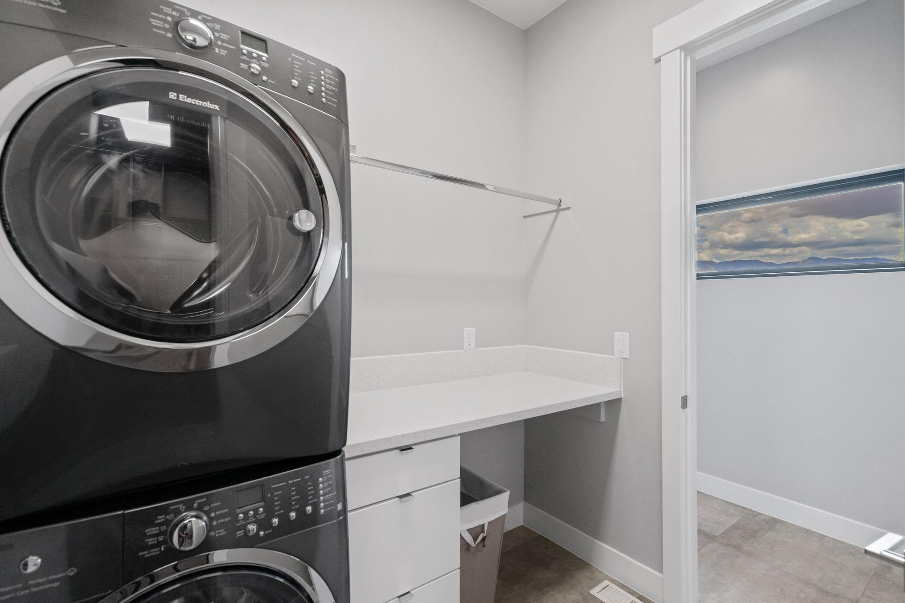 DIXIE SPRINGS - Residential