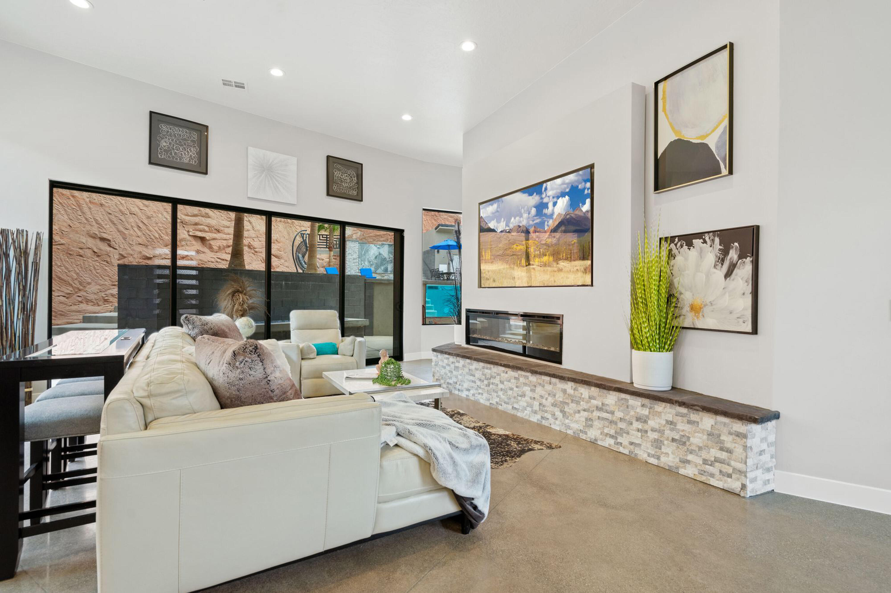 DIXIE SPRINGS - Residential