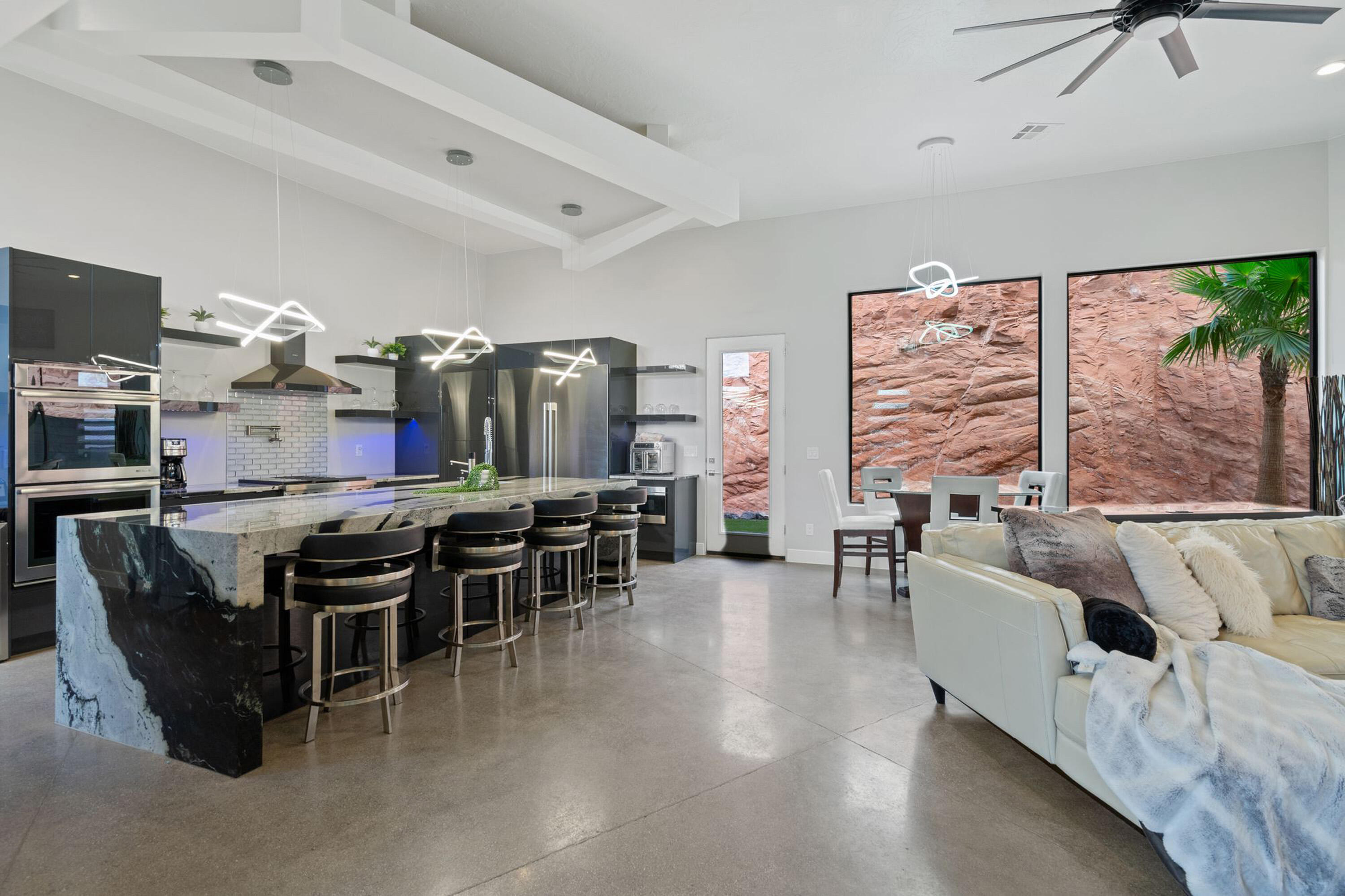 DIXIE SPRINGS - Residential