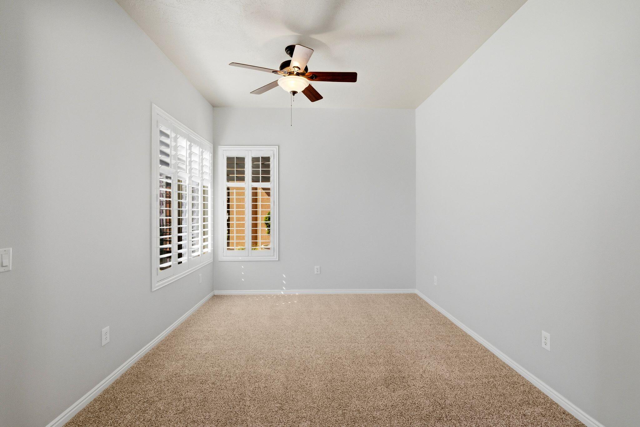 CORAL CANYON - Residential