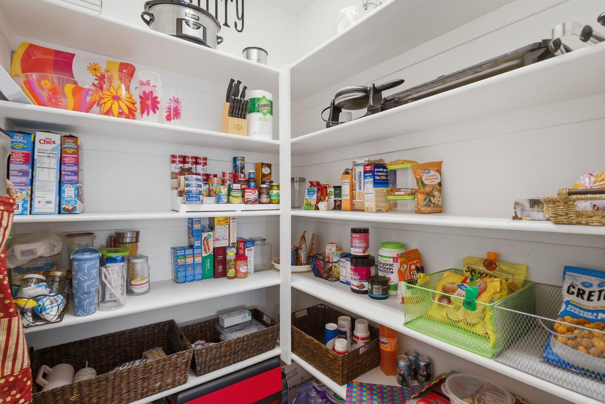 CORAL CANYON - Residential