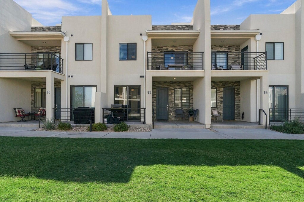 Photo of 710 W Akoya Pearl ST 85 #85, Saint George, UT 84790 (MLS # 26-276361)