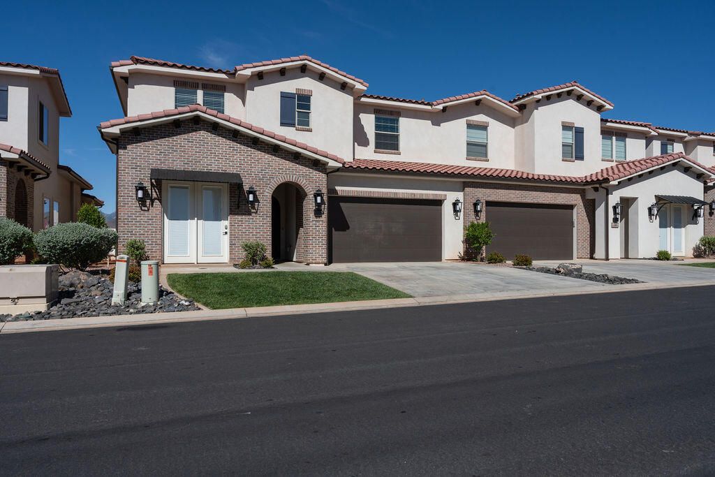 Photo of 3780 Arcadia DR 49 #49, Santa Clara, UT 84765 (MLS # 26-271385)