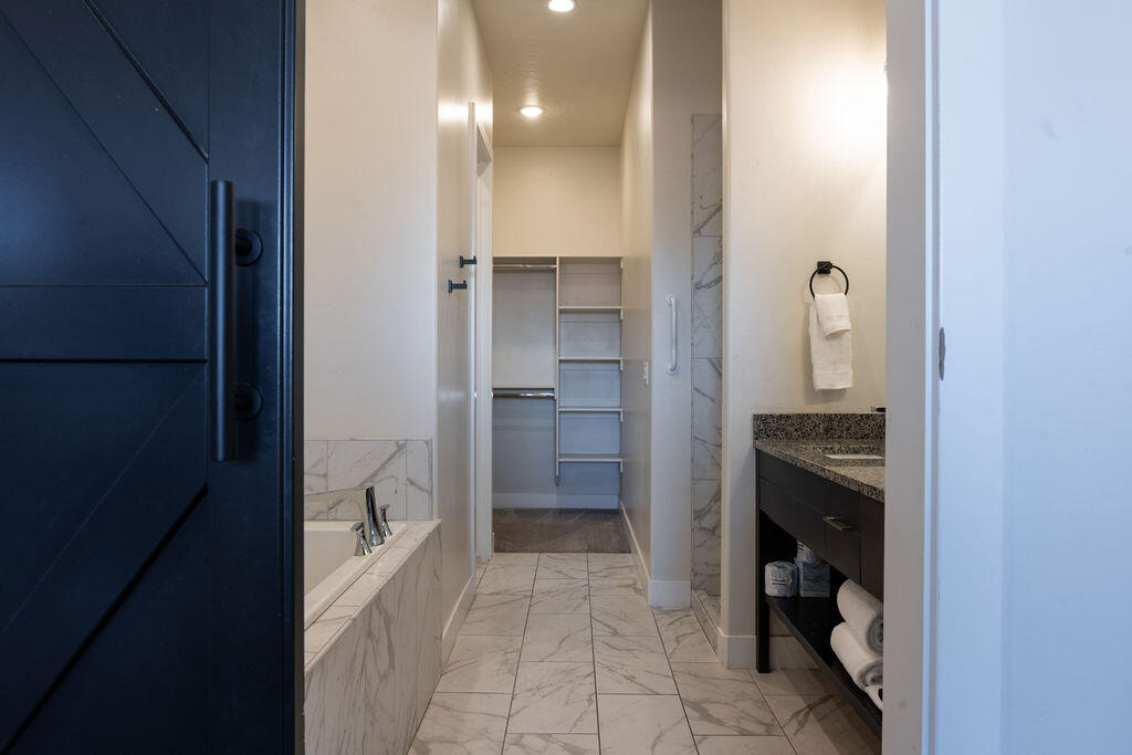 ARCADIA VACATION RESORT - Residential