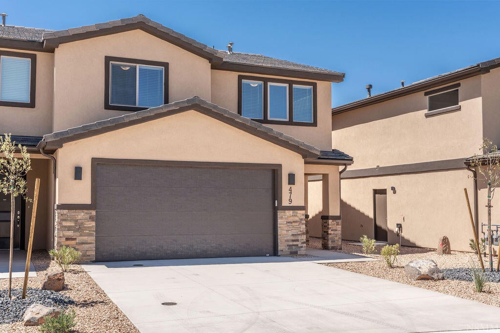 Photo of 479 W 405 N, Hurricane, UT 84737 (MLS # 26-273809)