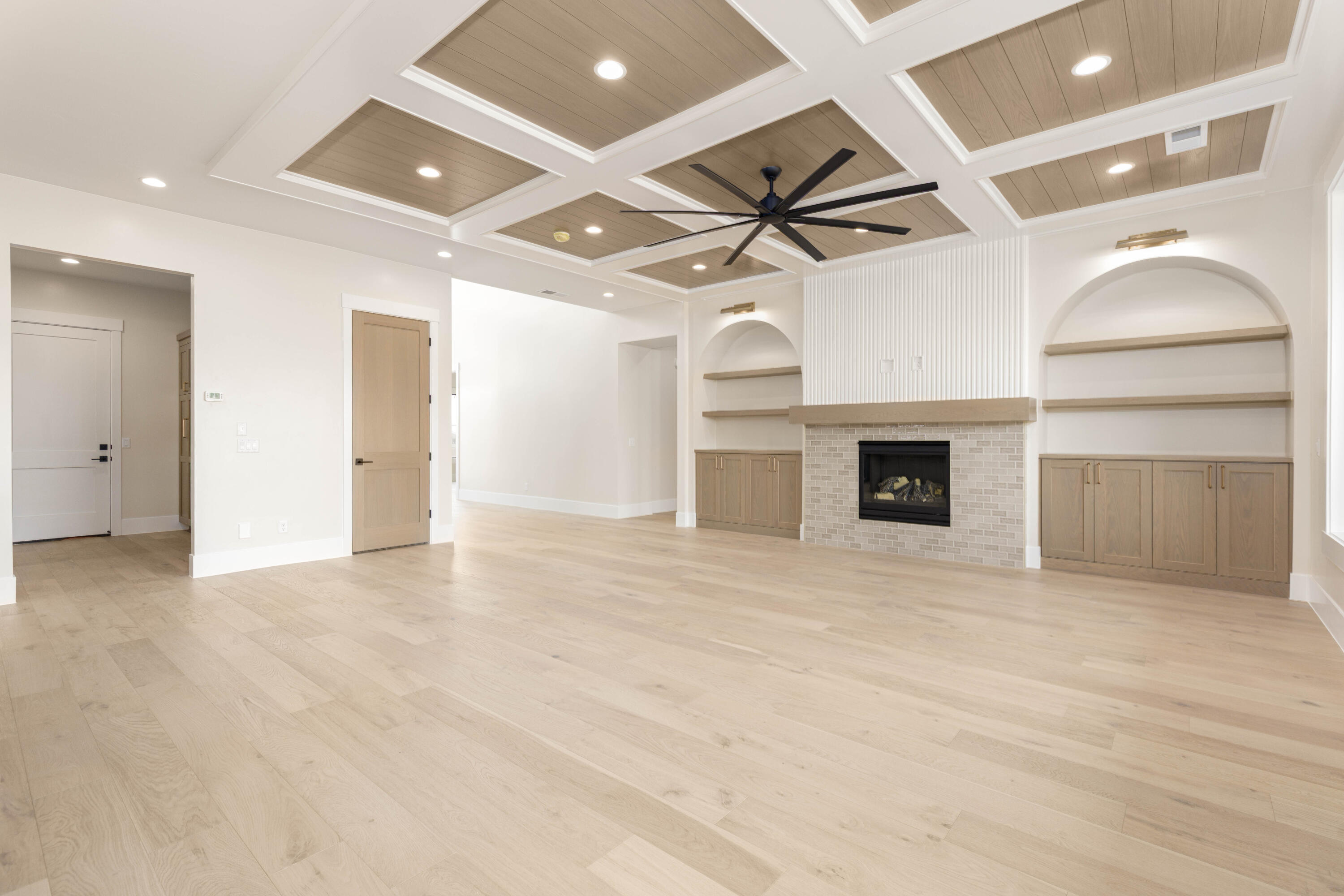 HEIGHTS AT WASHINGTON BENCH - Residential