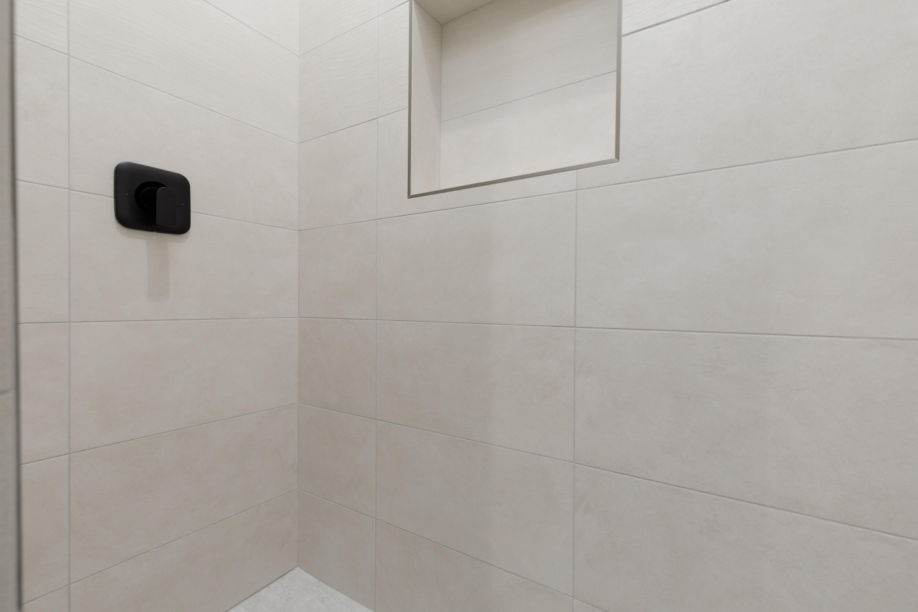 HEIGHTS AT WASHINGTON BENCH - Residential