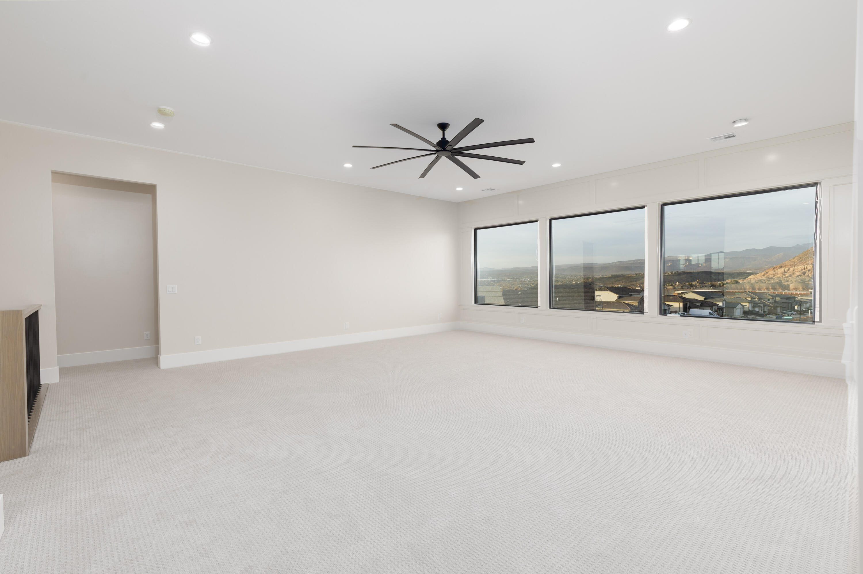 HEIGHTS AT WASHINGTON BENCH - Residential