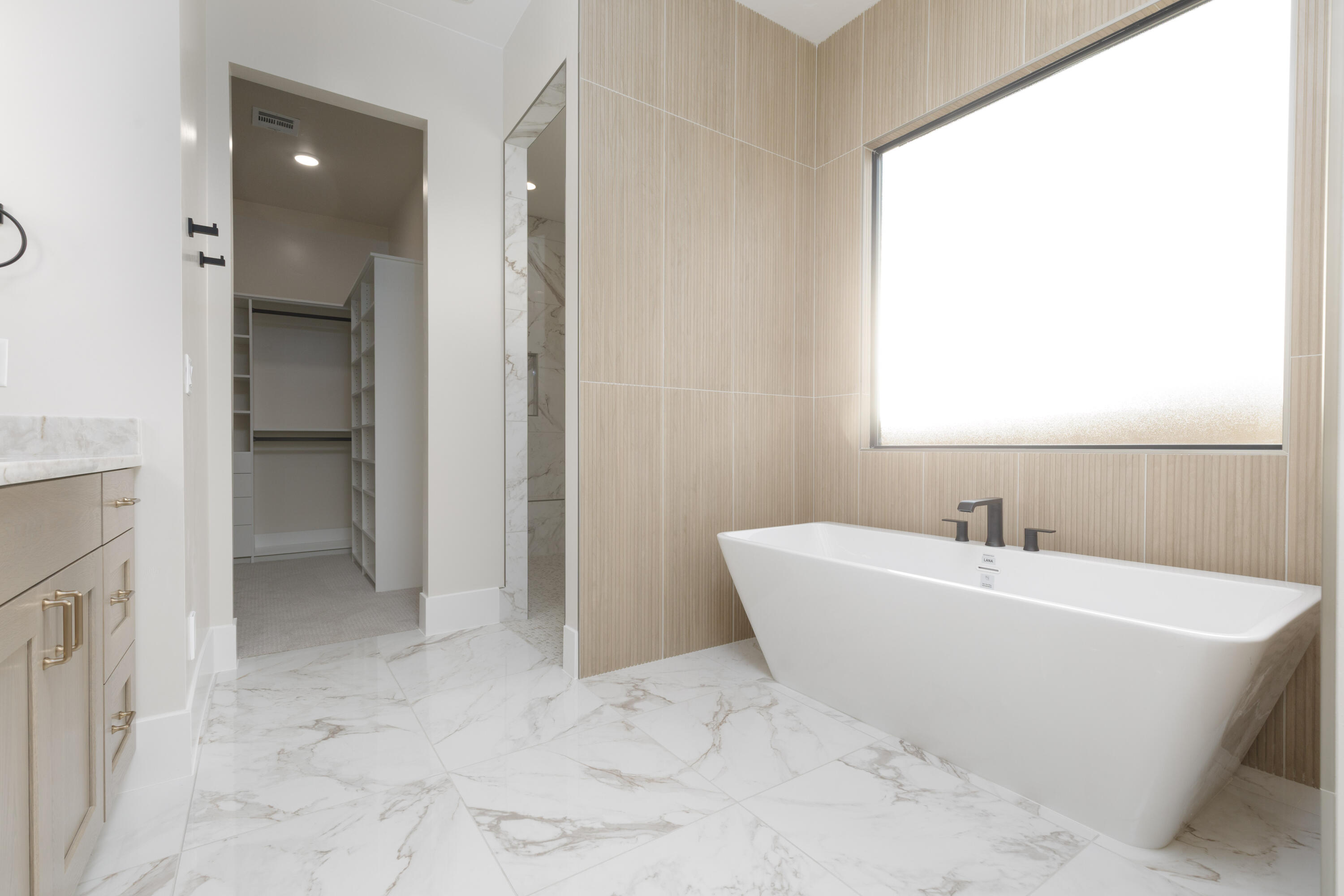 HEIGHTS AT WASHINGTON BENCH - Residential