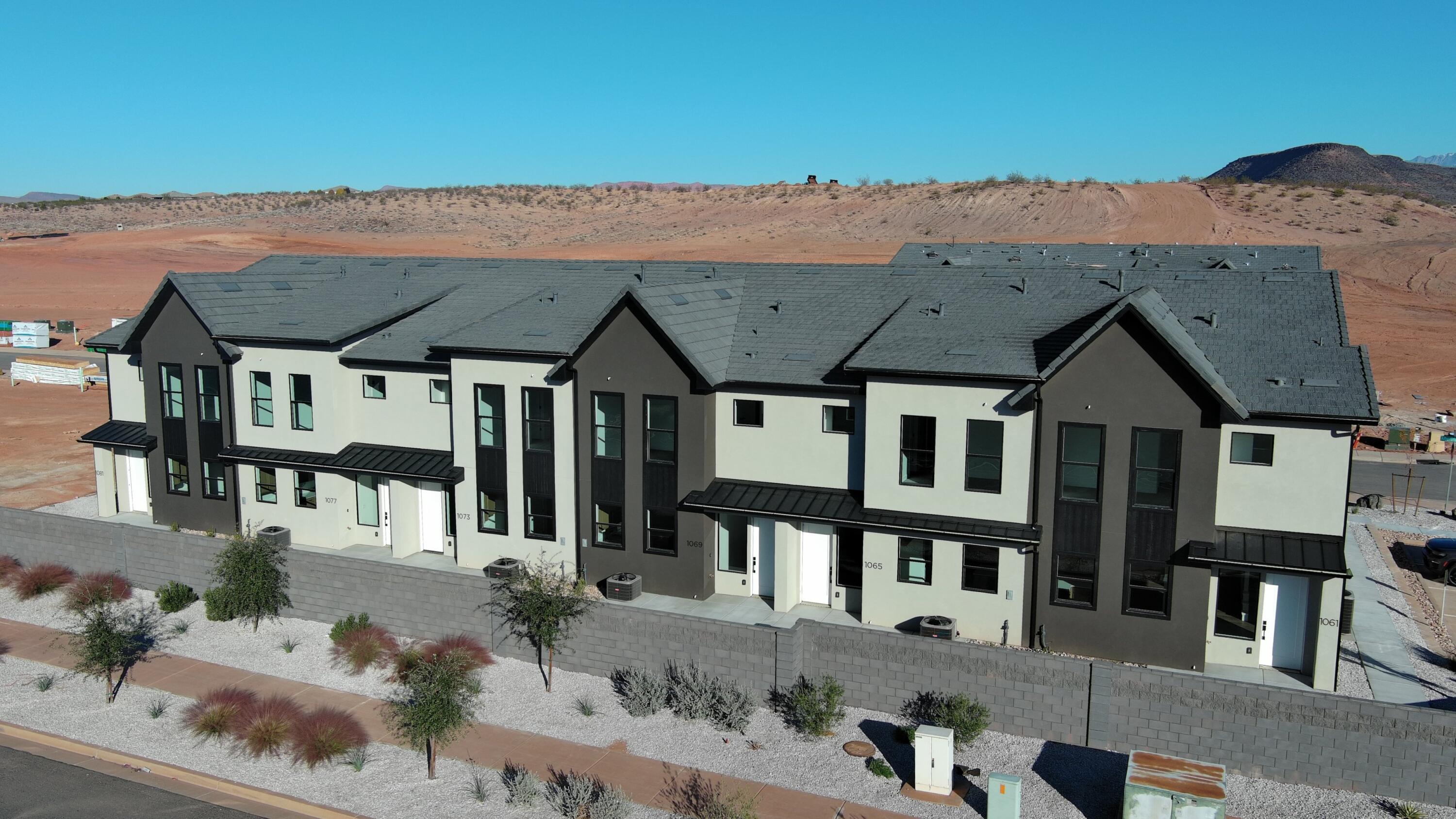 ROCKLAND TOWNHOMES - Residential